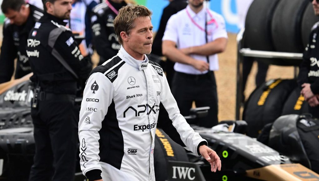 Brad Pitt's ego suffered while driving over the Formula 1 course 
