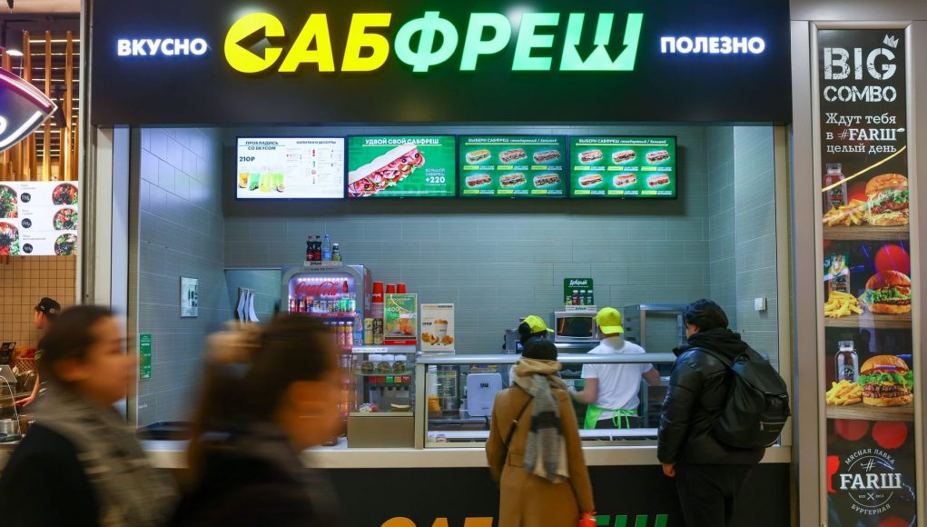 Why some fast food chains are still active in Russia
