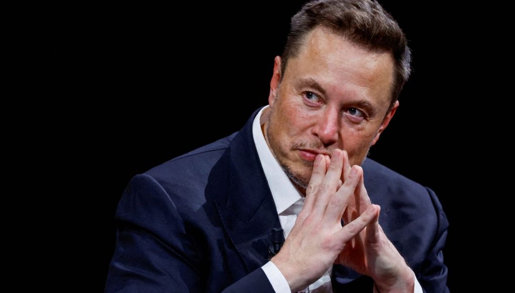 Researcher: Musk increasingly scared of customers
