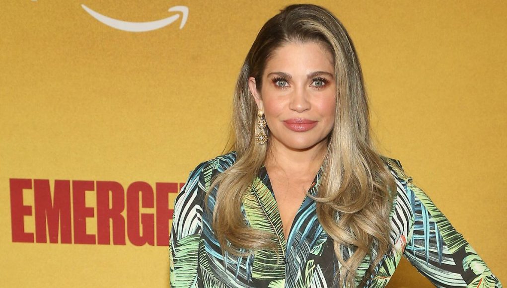 Sitcom star Danielle Fishel has breast cancer
