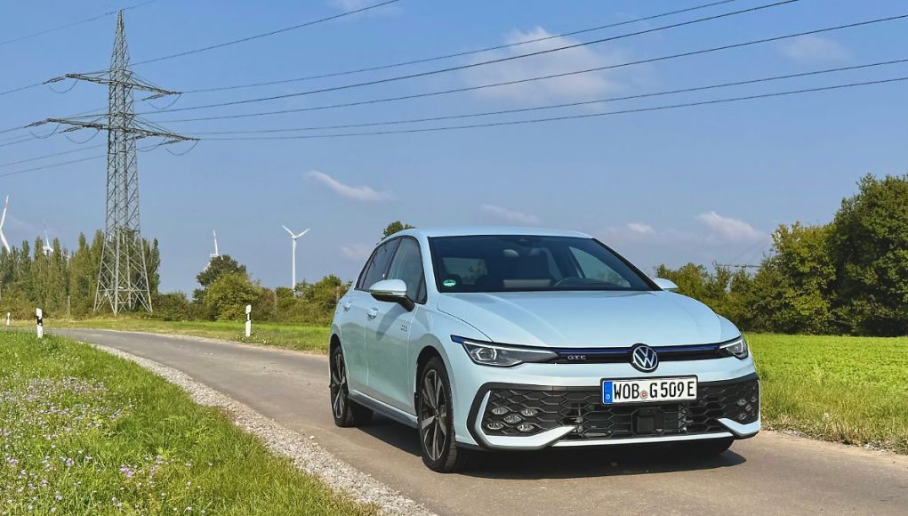 Renewed VW Golf in the driving report - as always, only better
