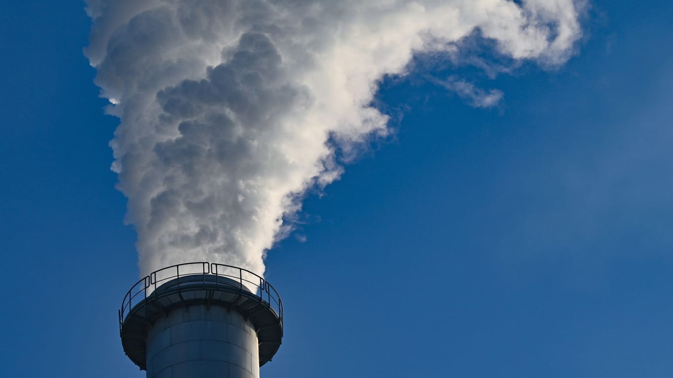 Chimney with steam