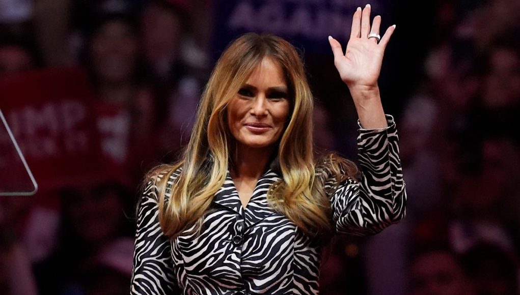 Russian TV channel shows nude photos of Melania Trump
