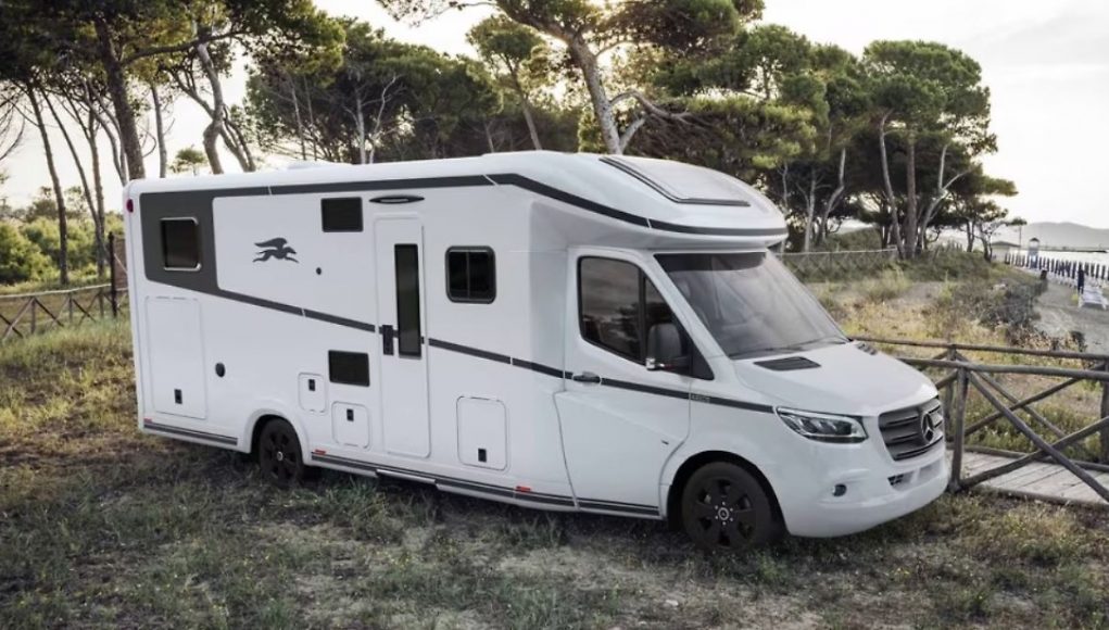 Five new Mercedes-Sprinter-Reisemobile-from Hymer to VIICA
